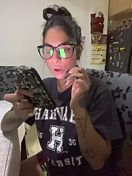 charlotte_stevenss_ live cam, Colombia, Average, Black, Brown - EroticFlix