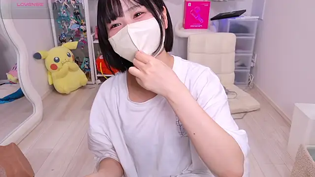 chii_chan_o0 live cam, Japan, Average, Black, Black - EroticFlix