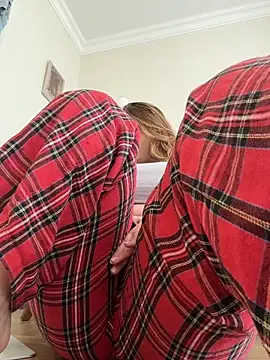 curvyflawless live cam, Curvy, Black, Green, Big Ass - EroticFlix