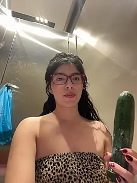 dani_bela live cam, Ecuador, Thin, Brown, Black - EroticFlix