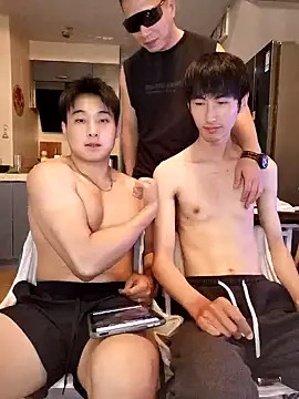day-18 live cam, Athletic, Brown, Black - EroticFlix