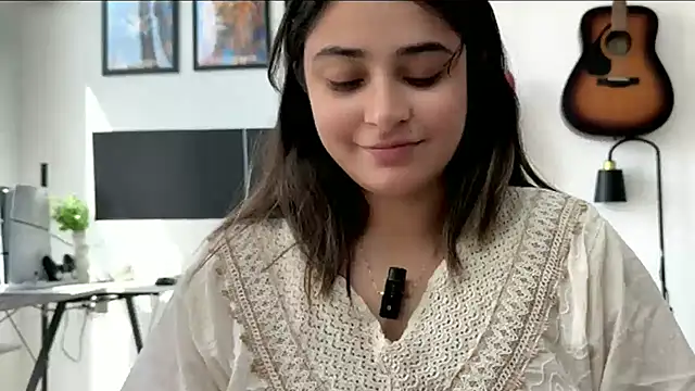 demieliss live cam, India, Thin, Black, Brown - EroticFlix