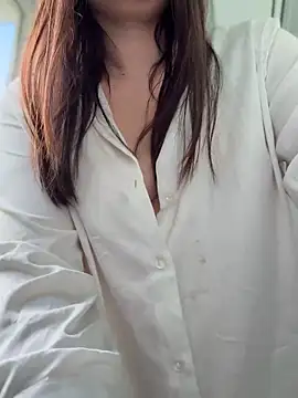 dreams4u live cam, Ukraine, Curvy, Red, Brown - EroticFlix