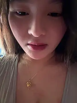 dudubaobao live cam, Average, Brown, Brown, Big Tits - EroticFlix