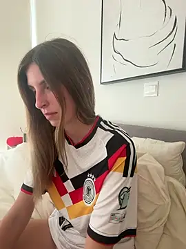 emma05 live cam, Germany, Thin, Black, Green - EroticFlix