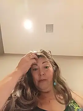 emma_tour live cam, Curvy, Black, Hazel, Big Ass - EroticFlix