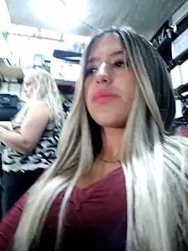 eva-2023 live cam, Colombia, Curvy, Blonde, Brown - EroticFlix
