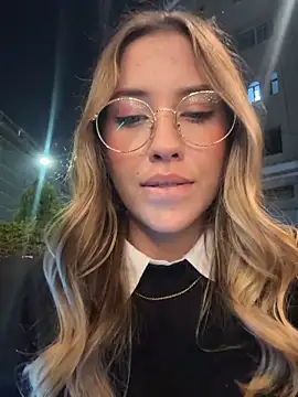 fanyabbey live cam, Peru, Thin, Blonde, Brown - EroticFlix