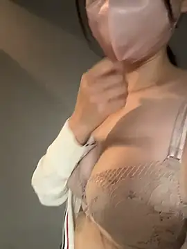 gougou13 live cam, Curvy, Other, Black, Big Tits - EroticFlix