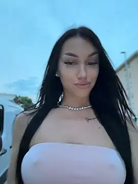 ilariea_girl live cam, Thin, Brown, Big Ass, Shaven - EroticFlix