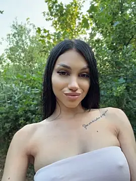 ilariea_girl live cam, Thin, Brown, Big Ass, Shaven - EroticFlix