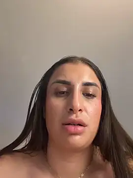 its_Jasmxn live cam, Germany, Curvy, Black, Brown - EroticFlix