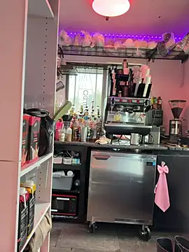 juicybootyquinn live cam, Thin, Black, Brown, Big Ass - EroticFlix