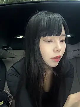 kiki-chloe snapshot