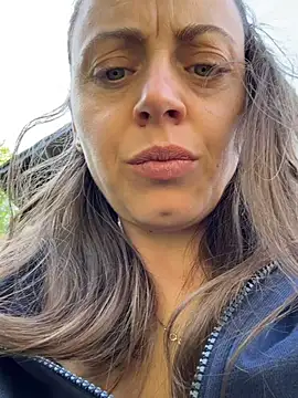 ladywithbigass snapshot
