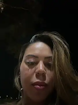 lariic live cam, Brazil, Curvy, Black, Brown - EroticFlix
