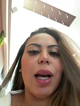 lariic live cam, Brazil, Curvy, Black, Brown - EroticFlix