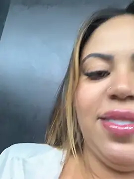 lariic live cam, Brazil, Curvy, Black, Brown - EroticFlix