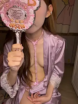 linlian3 live cam, Thin - EroticFlix