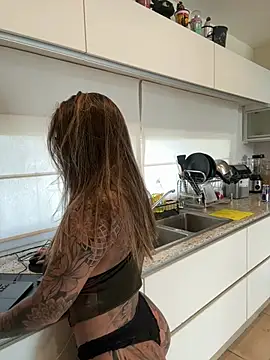 maferalvarexxx live cam, Curvy, Brown, Brown, Big Tits - EroticFlix
