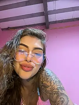 miiabellovic live cam, Brazil, Average, Blonde, Brown - EroticFlix