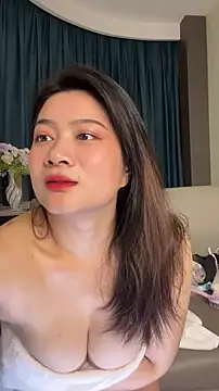 mo-mo-69 live cam, China, Average, Brown, Brown - EroticFlix