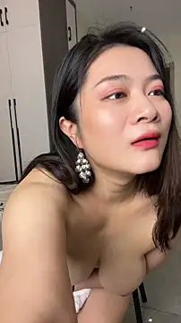 mo-mo-69 live cam, China, Average, Brown, Brown - EroticFlix