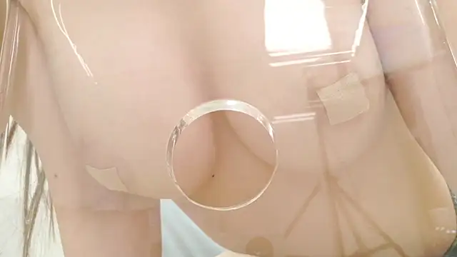 momo_love_ live cam, Japan, Thin - EroticFlix