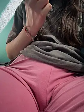 rossana99_ live cam, Italy, Average, Colorful, Hazel - EroticFlix