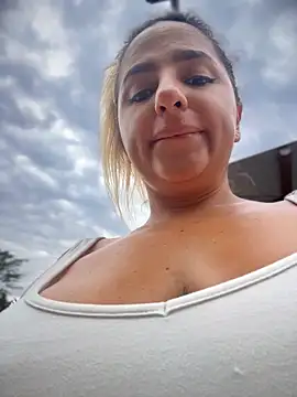 sammyqueenx21 live cam, Colombia, Curvy, Blonde, Brown - EroticFlix