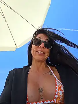sexy7883 live cam, Italy, Athletic, Black, Brown - EroticFlix