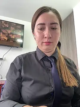 suzy-111 live cam, Average, Blonde, Blue, Shaven - EroticFlix