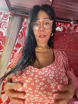 sweetieme live cam, Curvy - EroticFlix