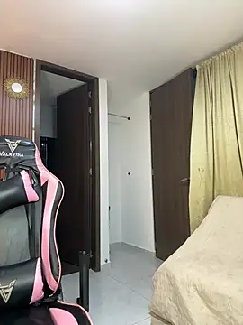 sweetmuslim01 live cam, Large, Black, Hazel, Big Ass - EroticFlix