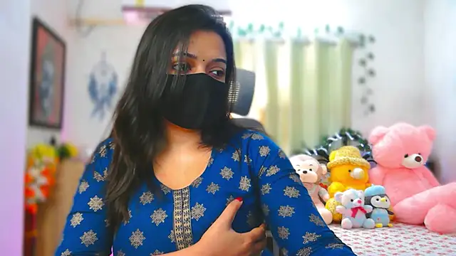 thyAnvi live cam, India, Curvy, Brown, Brown - EroticFlix