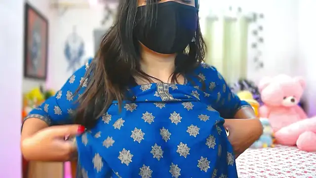 thyAnvi live cam, India, Curvy, Brown, Brown - EroticFlix