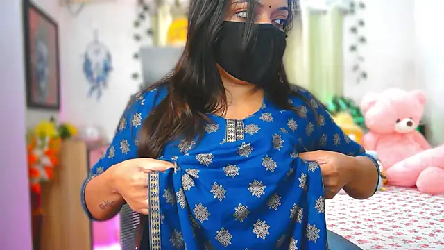 thyAnvi live cam, India, Curvy, Brown, Brown - EroticFlix