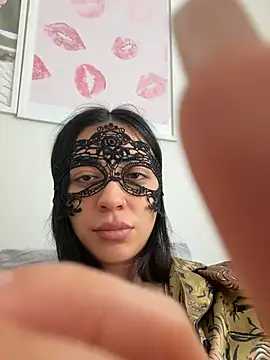 truthforliess live cam, Average, Brown, Brown, Small Tits - EroticFlix