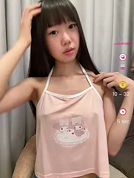 xinyu789 live cam, Thin, Brown, Black, Small Tits - EroticFlix