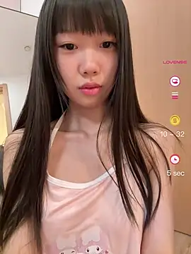 xinyu789 live cam, Thin, Brown, Black, Small Tits - EroticFlix