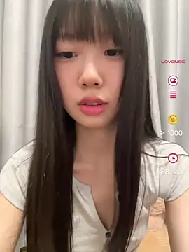 xinyu789 live cam, Thin, Brown, Black, Small Tits - EroticFlix