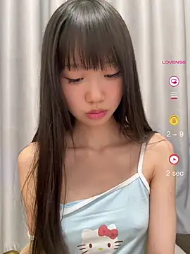 xinyu789 live cam, Thin, Brown, Black, Small Tits - EroticFlix