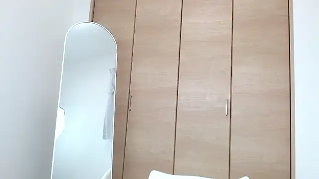 yuna_rin live cam, Japan, Thin, Brown, Black - EroticFlix