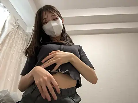 yunayuna_1231 live cam, Japan, Thin, Brown, Black - EroticFlix